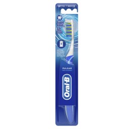 ORAL-B ProExpert Pulsar brosse dents 35 moyen