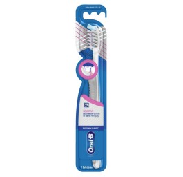 ORAL-B CrossAct brosse dents manuel 35 ultra doux