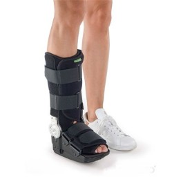 BRACEID ROM Walker Standard M (39-43)