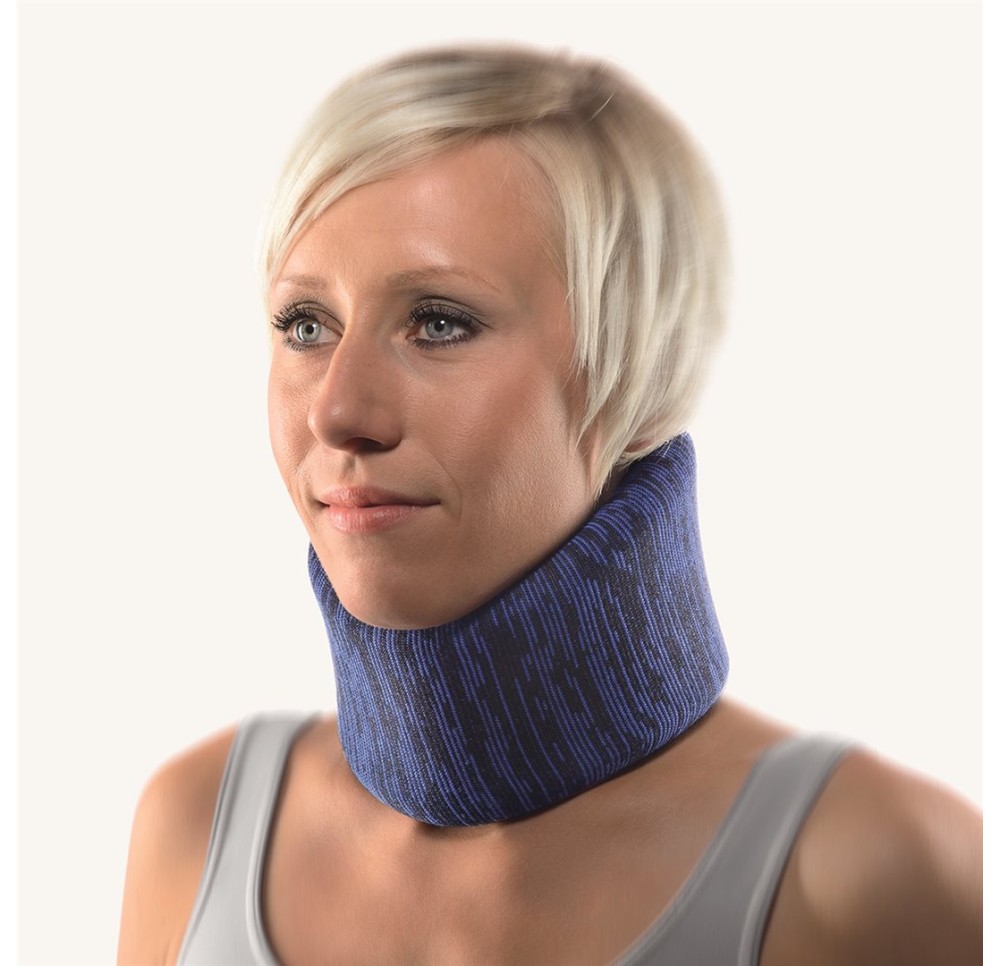 BORT soutien cervical Eco 5.5cm/-45cm bleu/noir BORT soutien cervical Eco 5.5cm/-45cm bleu/noir